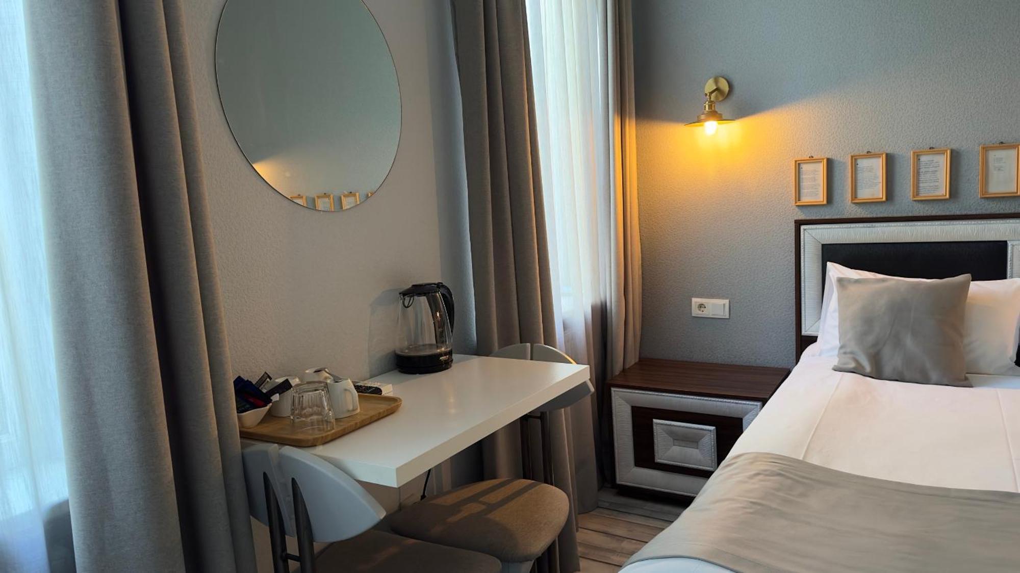 Hotel Ticiani 13 Kutaiszi Kültér fotó